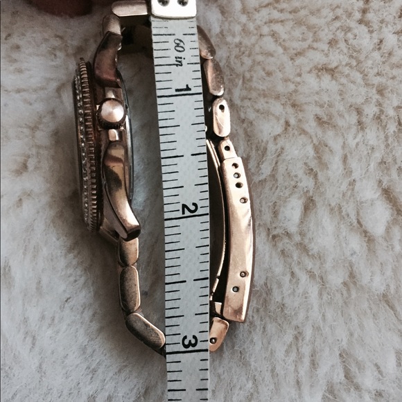 Rose-gold Fossil Watch✨ - Picture 5 of 5